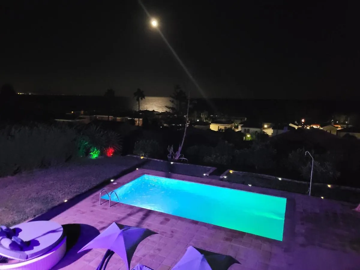 Luxury Apartments Sea Views With Pool Manilva